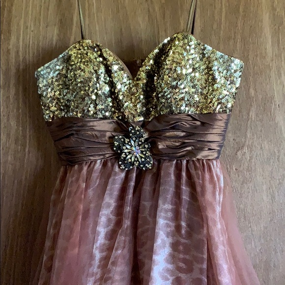 Prom Dress - Picture 1 of 3